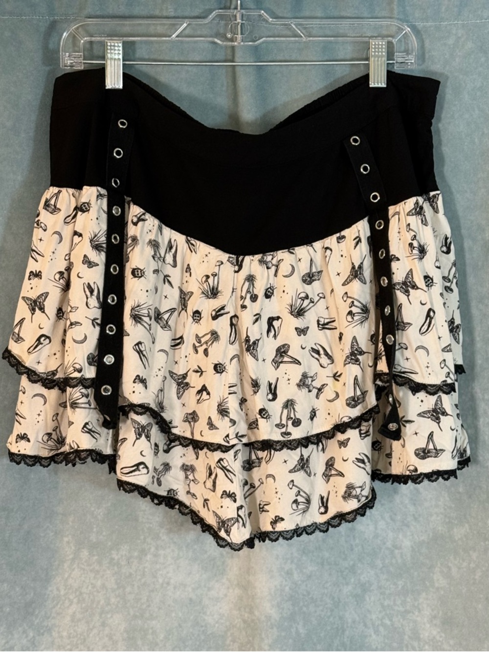Ruffle tiered skirt mushroom and tooth design junior plus size 1